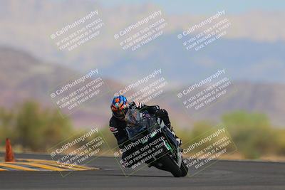 media/Sep-11-2022-SoCal Trackdays (Sun) [[81b7e951af]]/Turn 14 (1130am)/